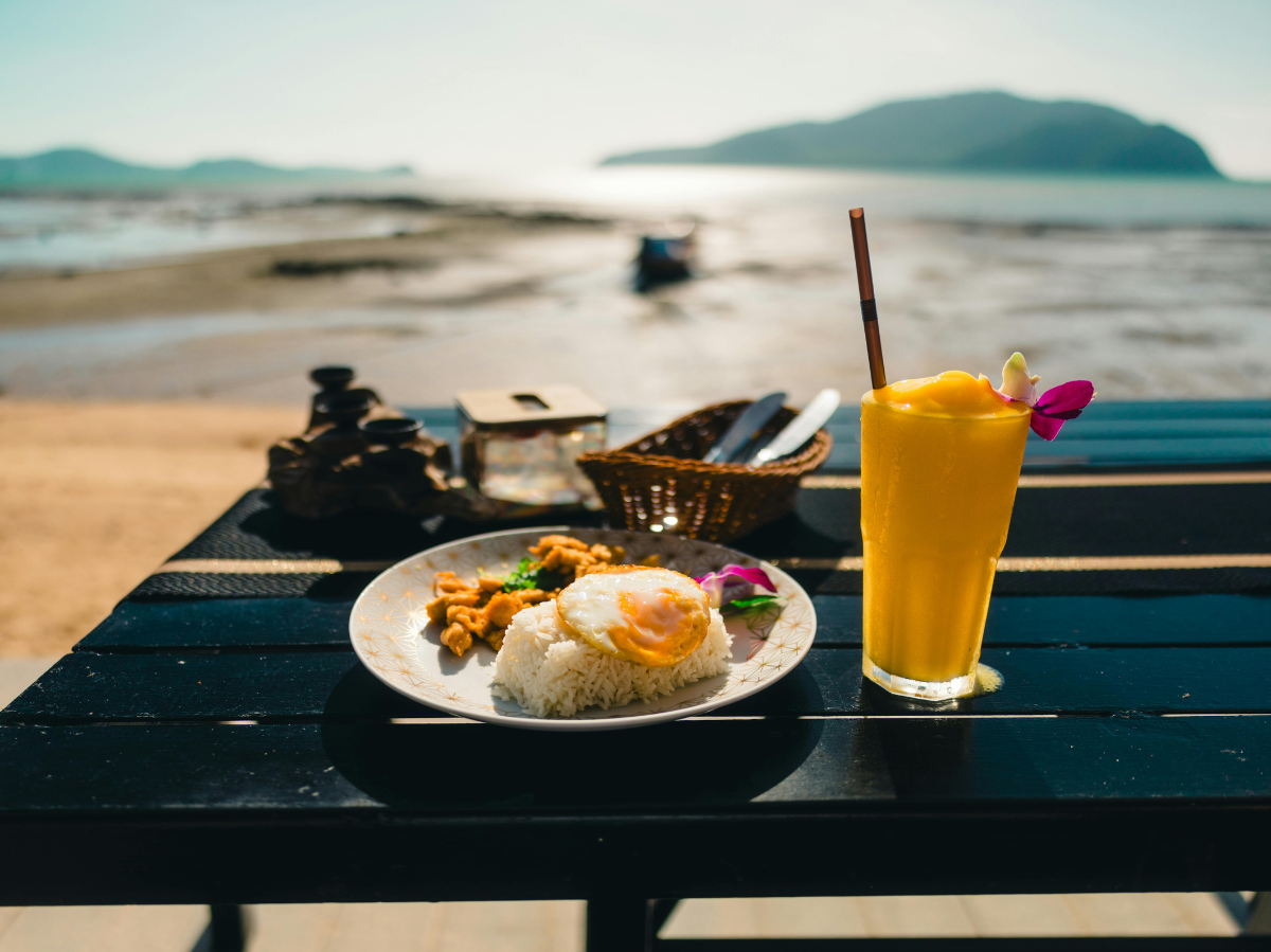 Gesundheitsversorgung in Thailand: Ein Balanceakt zwischen Luxus und Kosten für Expats